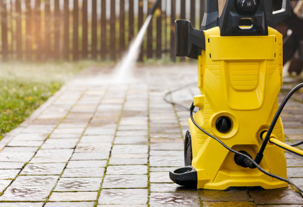 Playground Equipment Cleaning in Pomona, NY
